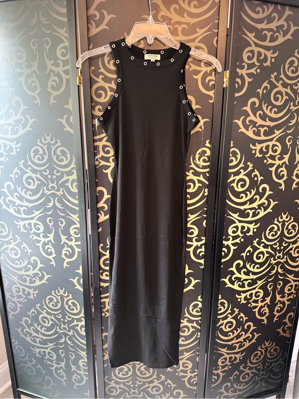 Heart Hips Black Grommet-Trim Sleeveless Maxi Dress